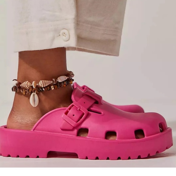 Free People Shoes - Free People Karlie Buckle Clog Watermelon Pink Womens Sz 7 38 Slip On Luge Sole
